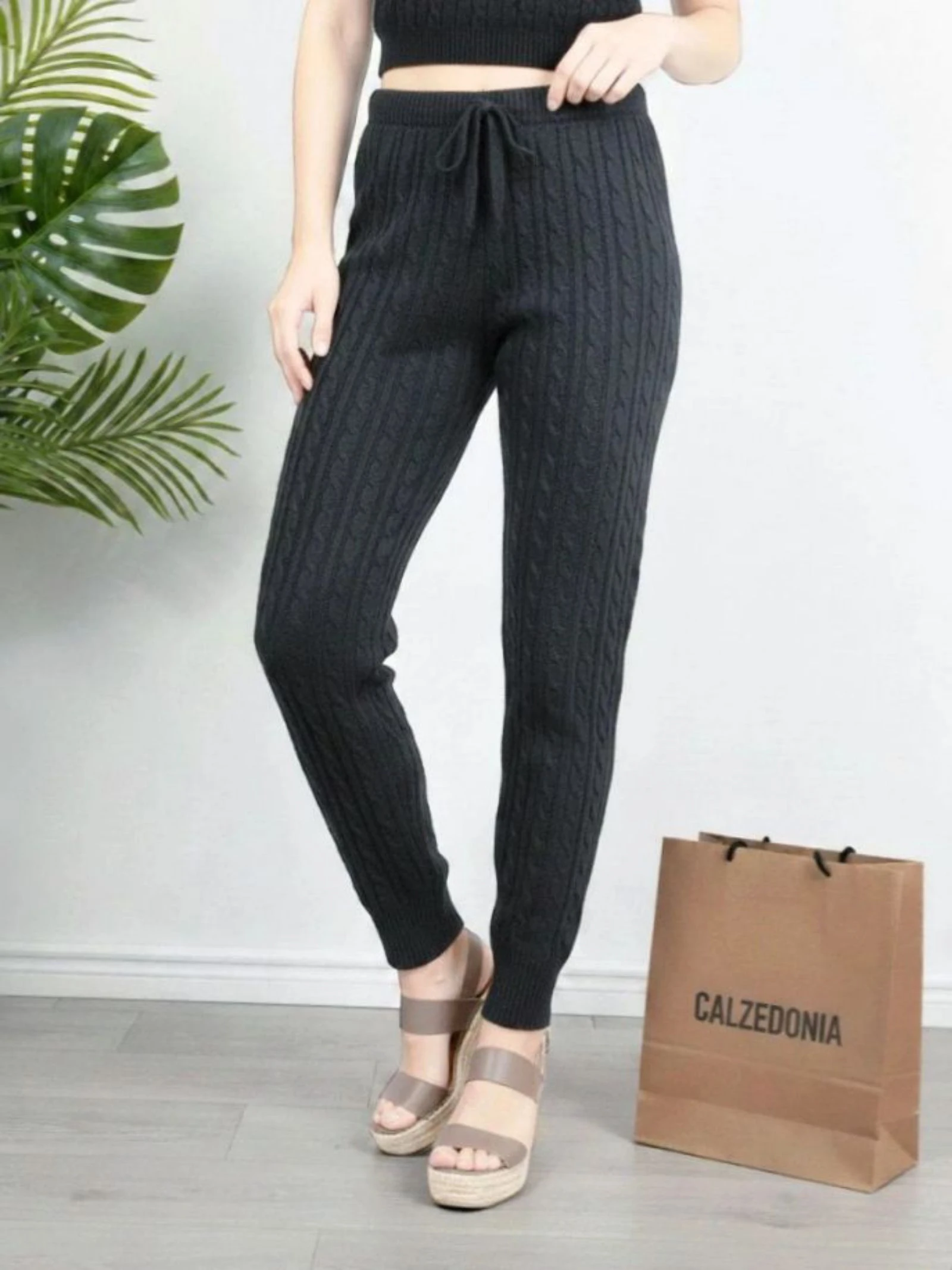 Pantalón de punto ochos Calzedonia Coquette Cable Knit Joggers Slim Lounge Pants 